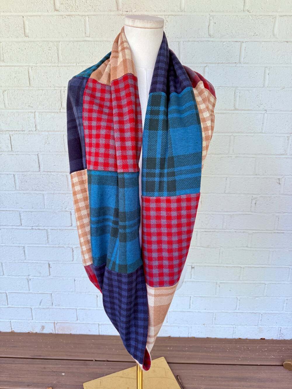 Soft Surroundings Plaid Patchwork Infinity Scarf NWT Wonder Awaits Soft Thick